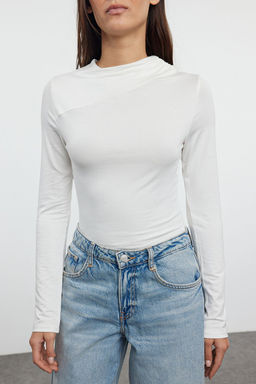 Ekru Buzgulu Yaka Astarl? Orme Body TWOAW25BD00006 - Trendyolmilla фото 3