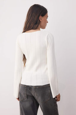Ekru Fitted/Vucuda Oturan Ispanyol Kol Ince Triko Kazak TWOAW26KZ00162 - Trendyolmilla фото 4