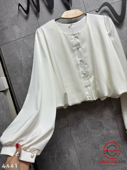 Блуза шелковая укороченная