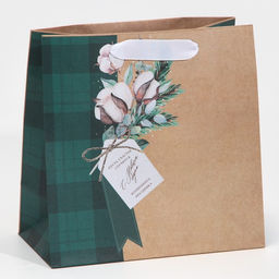 Пакет крафтовый квадратный Волшебного праздника, 22 22 11 см