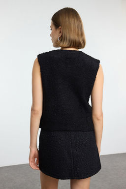 TRENDYOLMILLA Siyah Yumusak Dokulu Kurdele/Fiyonk Detayl? Yelek TWOAW25YE00097  фото 5