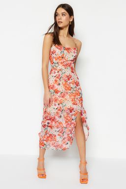 TRENDYOLMILLA Pembe Cicekli A Kesim Midi Dokuma Elbise TWOSS23EL01872
