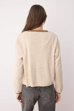 TRENDYOLMILLA Siyah Renk Bloklu Triko Bluz- H?rka Tak?m TWOAW25HI00058 фото 4