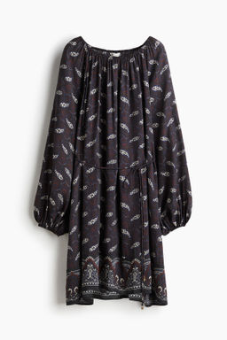 Vestido oversize con cintur?n de anudar