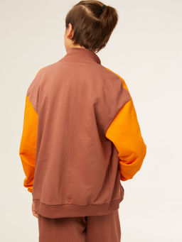 Костюм спортивный