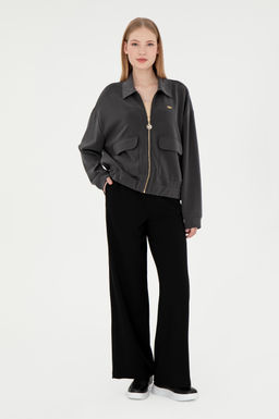 Женские черные брюки из плотной ткани Неожиданная скидка в корзине