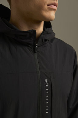 Ветровка Черный TRN ESSENTIAL Woven Track Top - Anta фото 4