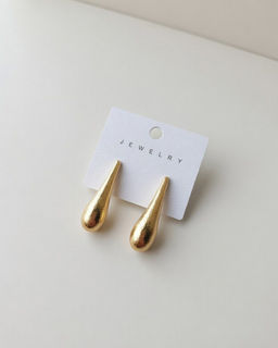 Стильные серьги