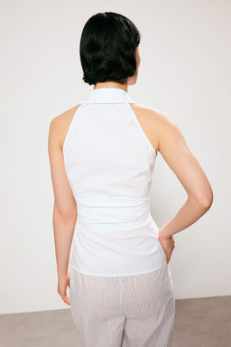 Trendyol Studio Beyaz Fitted Kusakl? Halter Yaka Kolsuz Gomlek TWOSS26GO00146 - Trendyolmilla фото 4