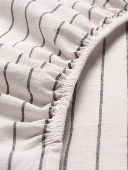 Простыня Этель White stripes 160*200*25 см, жатый хлопок, 140 гр/м2, 100% хлопок  фото 8