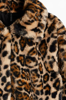 Chaqueta cropped efecto pelo - H&m фото 5