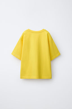 CAMISETA ESTAMPADO TEXTO / Amarillo vivo