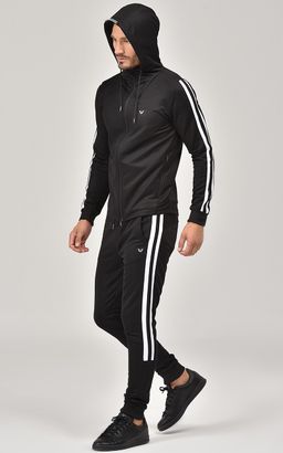 Спортивный костюм мужской