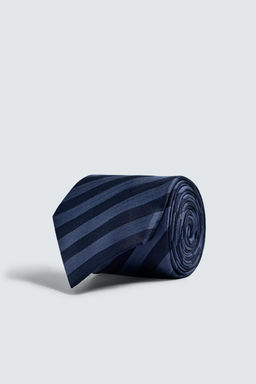 CORBATA 100% SEDA RAYAS / Marino