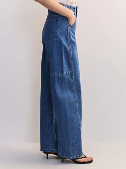 Джинсы бананы с высокой посадкой ZR2605092367-102 / Zarina