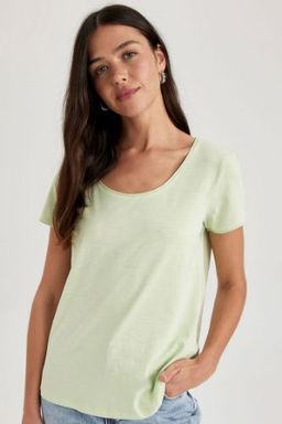 Regular Fit Bisiklet Yaka K?sa Kollu %100 Pamuk Basic Tisort