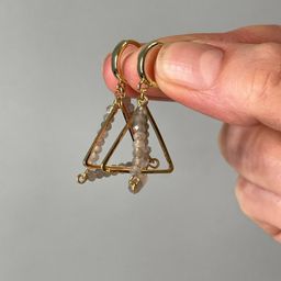 Серьги из Лабрадора