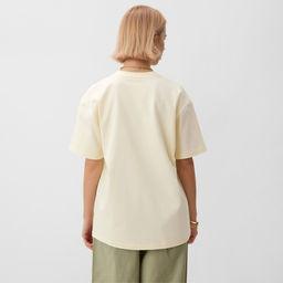 Футболка женская MINAKU, молочная, размер 42-44