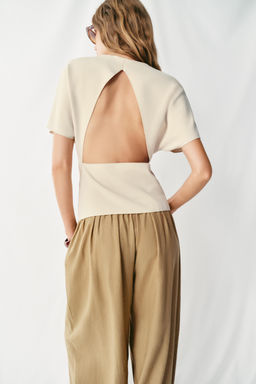 TOP CUT OUT MANGA CORTA / Crudo - Zara фото 4