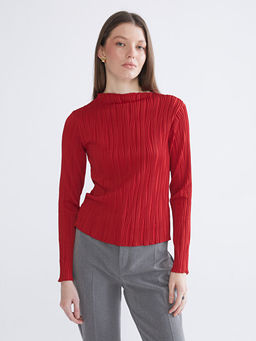 Dik Yaka Dokulu Kad?n Body