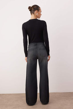 Ozel Koleksiyon Mavi Yuksek Bel Renk Bloklu Wide Leg Genis Paca Jeans TWOAW26JE00099 - Trendyolmilla фото 14