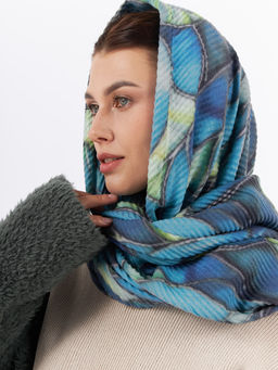 Большой, мягкий, тонкий и очень нежный двусторонний палантин с рисунком