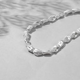 Бусины пластиковые на нити «Жемчуг», 1.3×0.9×0.7 см, набор 180 шт, цвет белый