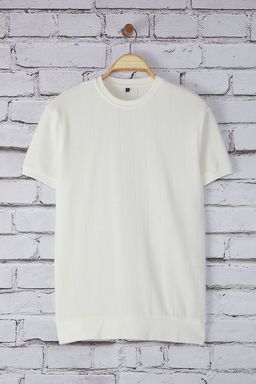 TRENDYOL MAN Beyaz Regular/Normal Kesim Bisiklet Yaka Pamuklu Basic T-Shirt TMNSS25TS00062 - Trendyolmilla фото 2