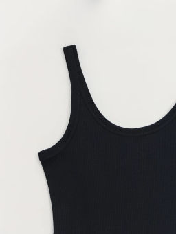 Базовое боди с вырезом ZR2605013406-50 / Zarina