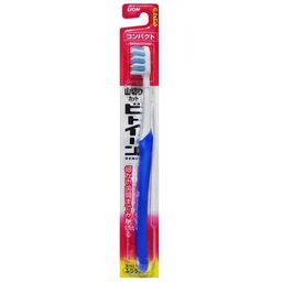 Компактная зубная щетка с косым срезом щетинок Between Lion (средней жесткости), Япония