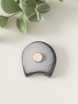 Магнит на холодильник Подкова с головой лошади, 3 см