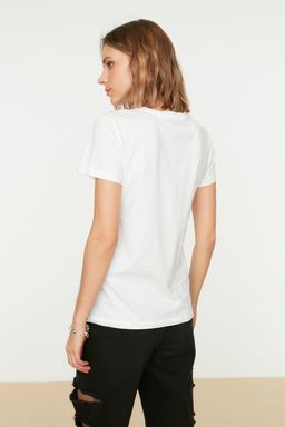 Beyaz %100 Kal?n Pamuklu Y?ld?z Bask?l? Regular/Normal Kal?p Orme T-Shirt TWOSS20TS0757