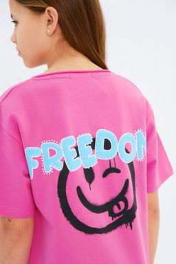 Удлиненная футболки из футера FREEDOM малиновая - Miza фото 4