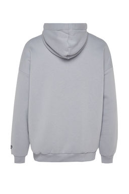 TRENDYOL MAN Siyah Kapusonlu Oversize/Genis Kesim Nak?sl? Etiketli Yumusak Kumas Sweatshirt TMNAW24SW00031 - Trendyolmilla фото 10