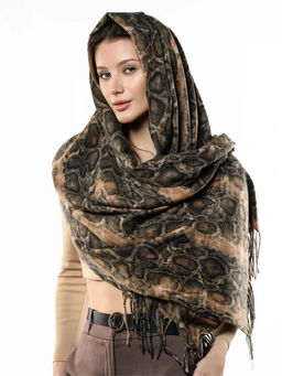 Яркий палантин с анималистичным принтом - Pretty mania фото 7