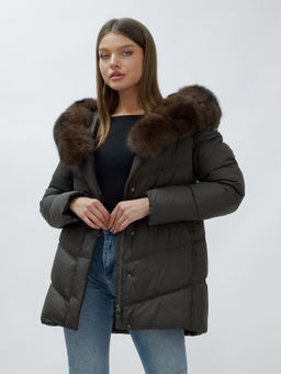 с МЕХОМ ПЕСЕЦ ПРЕМИУМ класса Полупальто зимние темно-коричневого цвета - Mtforce фото 7