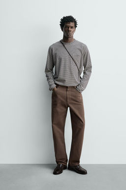 JEANS STRAIGHT FIT LAVADO / Marr?n / Topo
