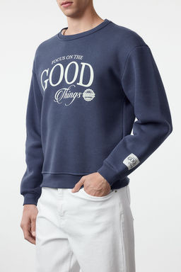 TRENDYOL MAN Lacivert Oversize/Genis Kesim Ici Polar/S?cak Tutan Bask?l? Sweatshirt TMNAW25SW00064 - Trendyolmilla фото 6