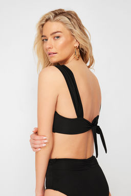 Siyah Bralet Dugumlu Bikini Ustu TBESS24BU00130