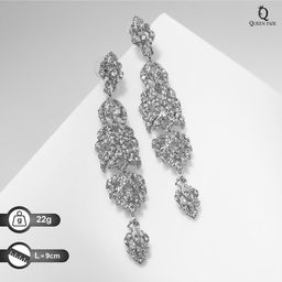 Серьги висячие со стразами Ажурные восторг, цвет белый в серебре, 9см