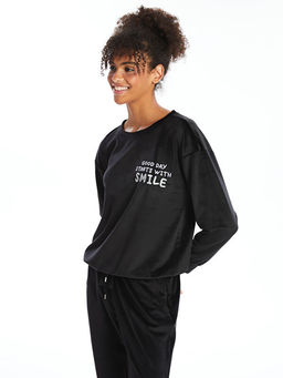 Bisiklet Yaka Nak??l? Kadife Kad?n Pijama Tak?m?