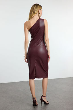 TRENDYOLMILLA Bordo Duz Buzgu Detayl? Bodycone/Vucuda Oturan Orme Elbise TWOAW25EL00225 Orme Elbise TWOAW25EL00225  фото 2