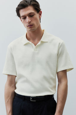 Polo con textura Regular Fit