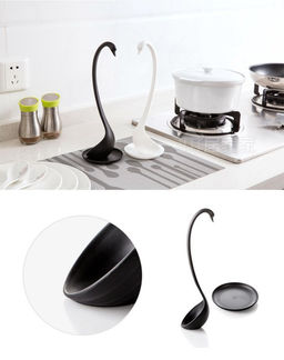 Половник Лебедь. Цвет белый/черный 904719