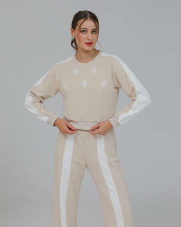 Свитшот укороченный с бусинами BSK001.