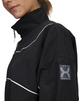 Ветровка женская