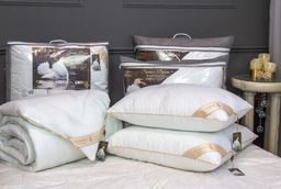 Подушка Kazanov.A Luxury Antistress Swans Down 70х70 см с наполнителем лебяжьего пуха