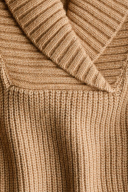 Jersey en punto acanalado con cuello esmoquin - H&m фото 5