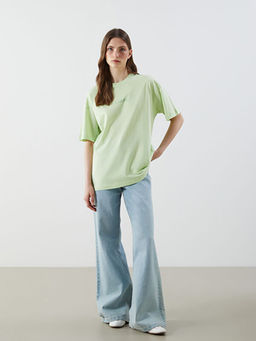 Bisiklet Yaka Bask?l? Oversize Kad?n Ti??rt