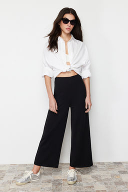 Siyah Culotte Fit Kesik Detayl? Yuksek Bel Pantolon TWOSS24PL00036